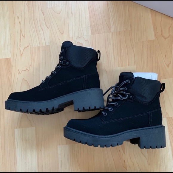 Kendall & Kylie Women's Faux Suede Combat Boots - Picture 4 of 5